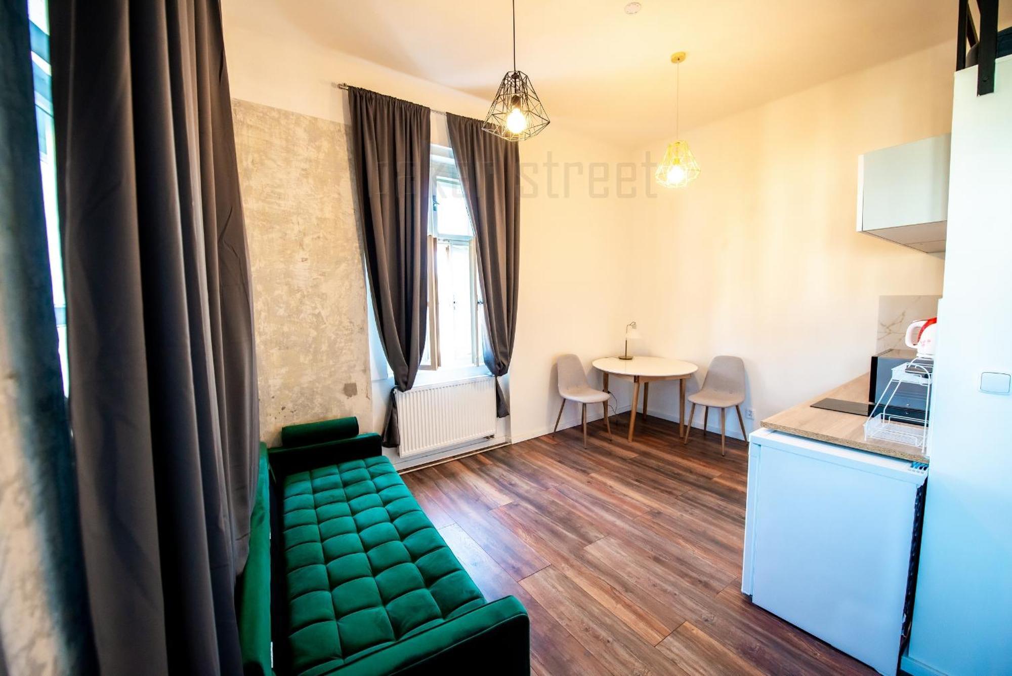 Stylish With Bunk Bed Appartamento Praga